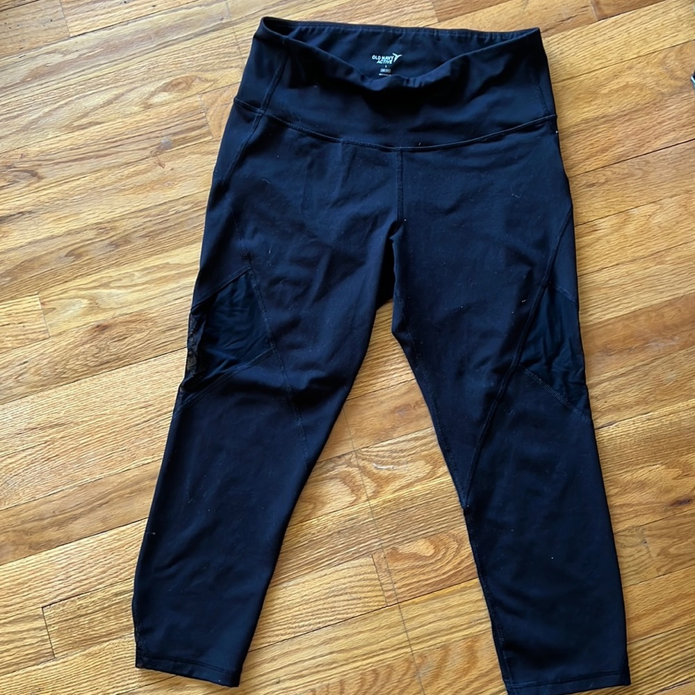 Old Navy Active Go Dry Black Mesh Capri Length Fitted Leggings L